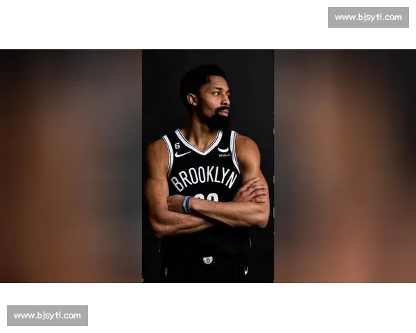 丁威迪中国行秀肌肉！假期特训成果炸裂