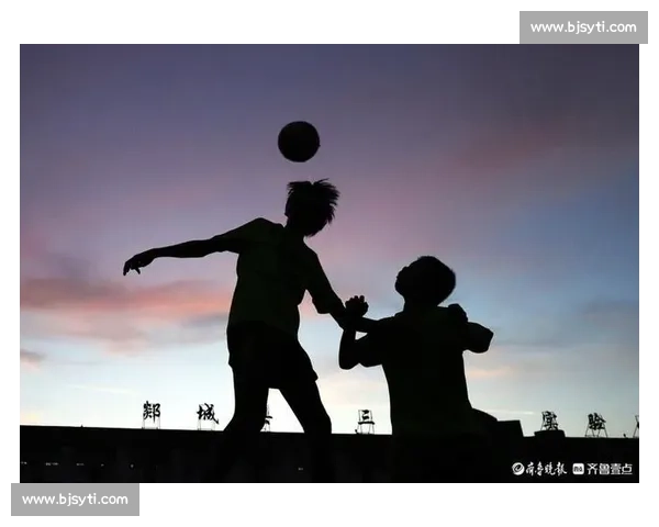 扬帆 + 武外教育基金会：绿茵场点亮乡村儿童足球梦